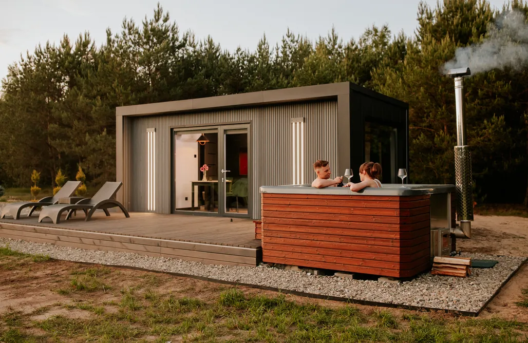 Alloggi AlohaCamp Uroczy mały domek z jacuzzi 1