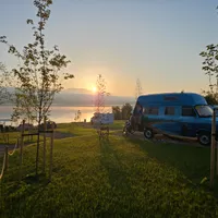 Paulina i Kasia gospodarz Frydman Lake Camp nad jeziorem czorsztyńskim