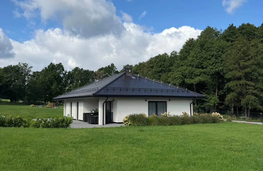 Hébergement AlohaCamp Przecznica 3A, maison près de la forêt avec jacuzzi 1
