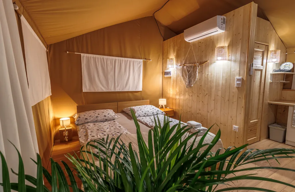 AlohaCamp Glamping na wodzie 3