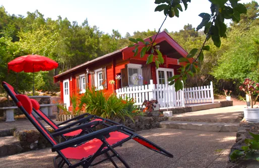 Imagen de Casa Rural La Gustoza Cabaña Roja