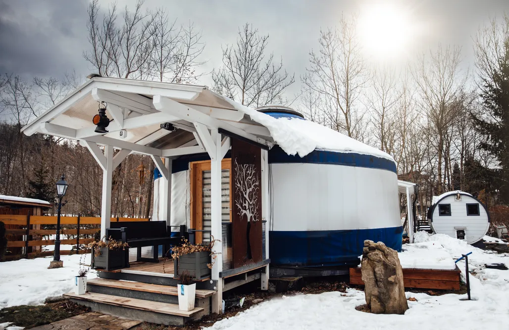 AlohaCamp Slow Flow Glamp 2