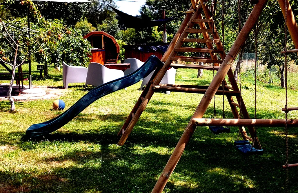 Mirsk Noclegi Maja Pokoje z Widokiem 1