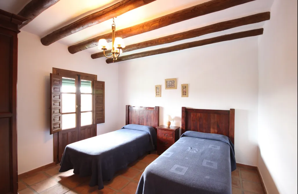 Casas Rurales con Piscina Privada Casas de Cantoblanco  1