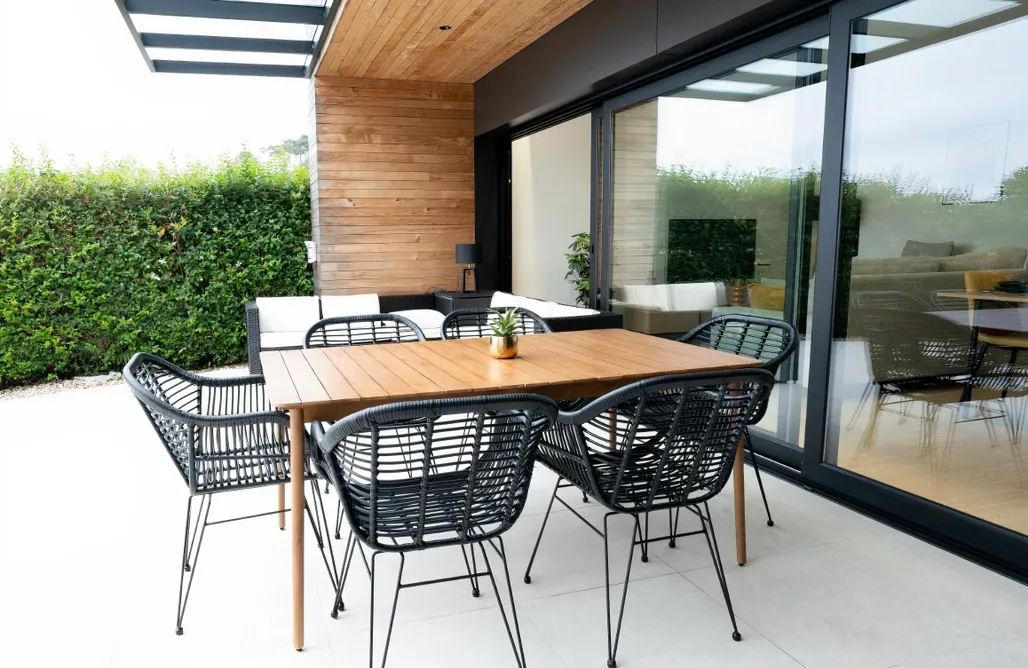 AlohaCamp accommodation Villa Balcobo 4