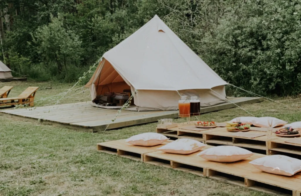 noclegi AlohaCamp Namiot glampingowy - Młynek Tuszyn 3