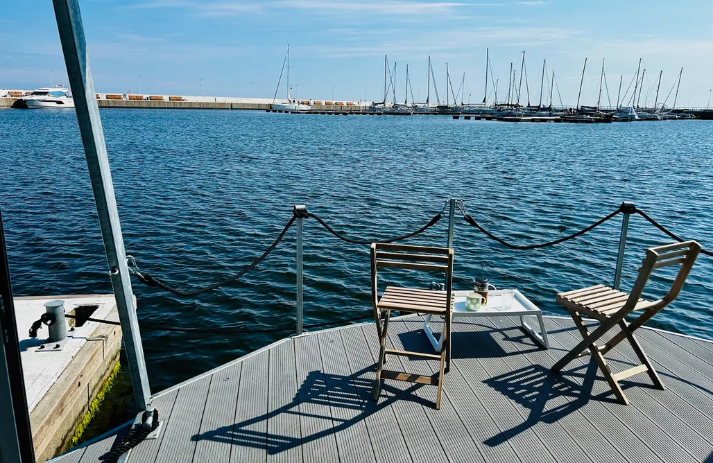 noclegi AlohaCamp Mindset Houseboats 4