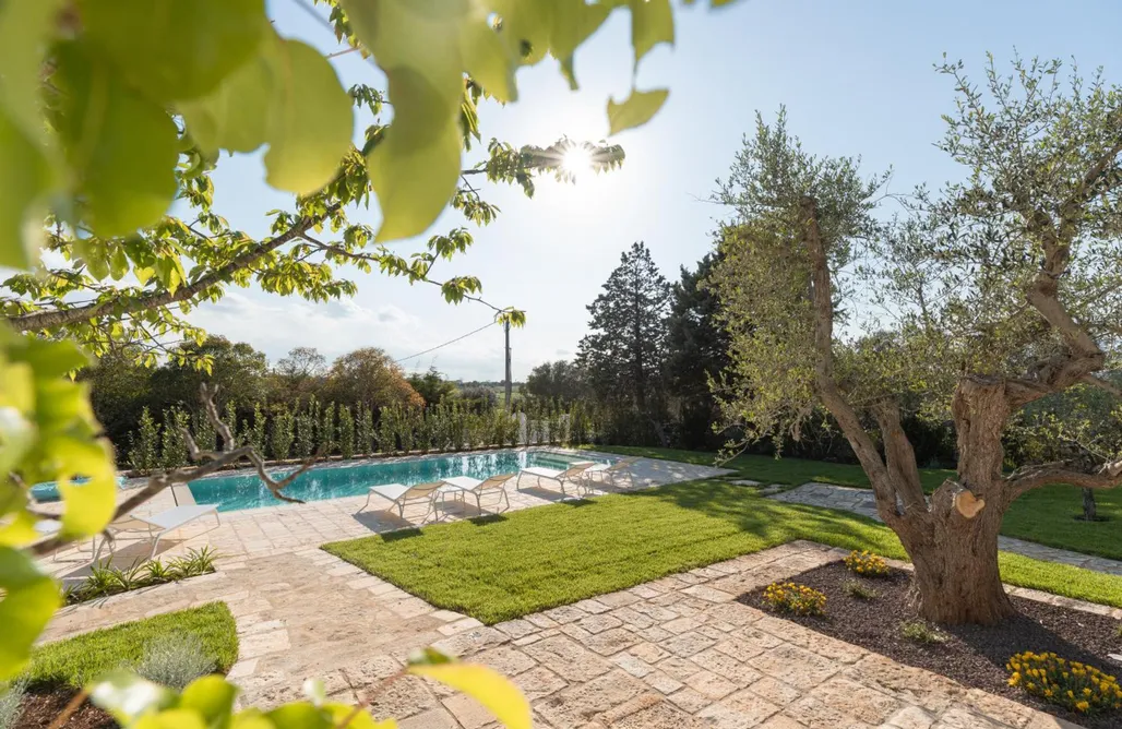 Trullo Amarcord AlohaCamp