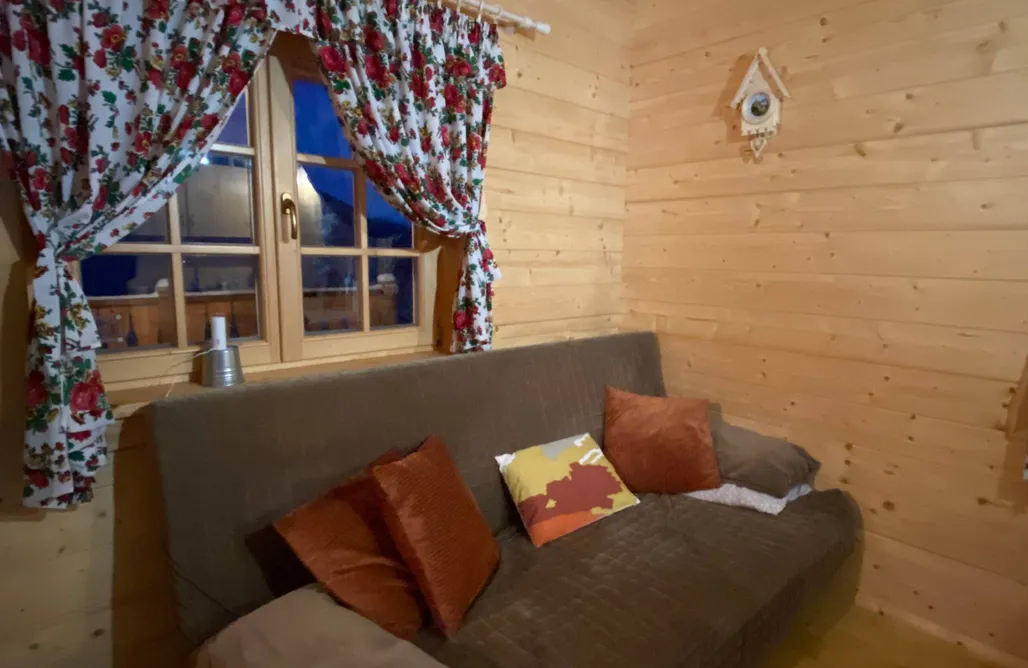 AlohaCamp Wooden Cabin 3