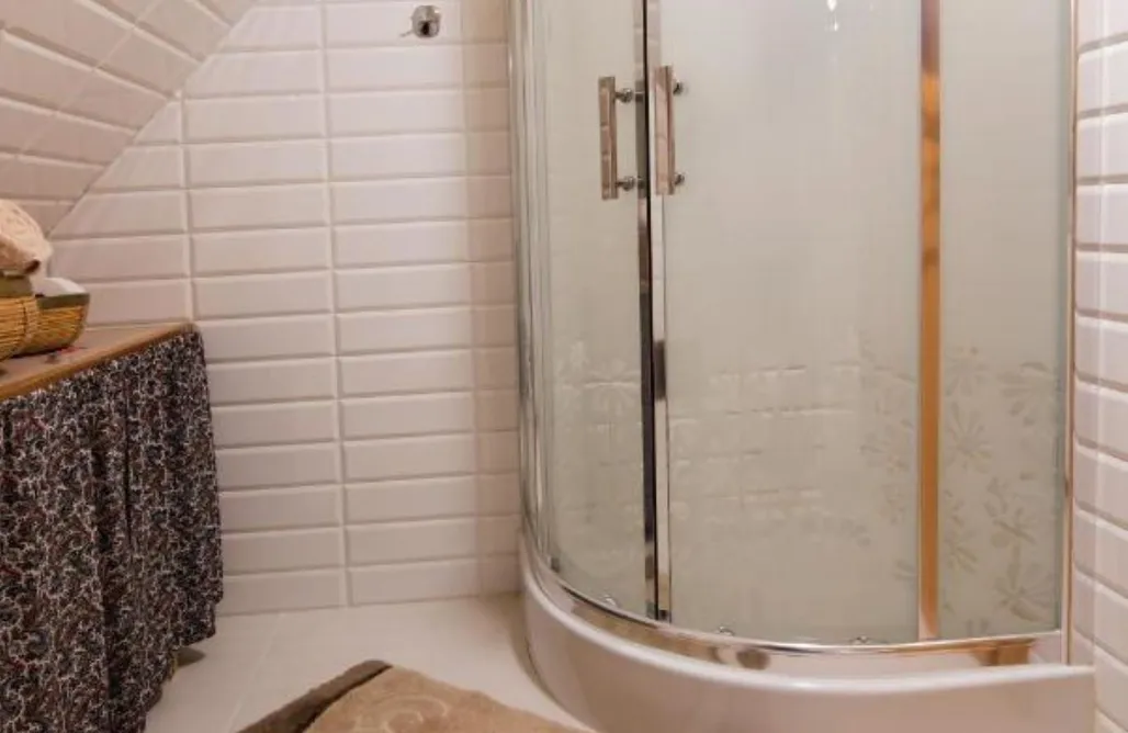 AlohaCamp CamPetrus- Dom nad wodami Bystrego 2